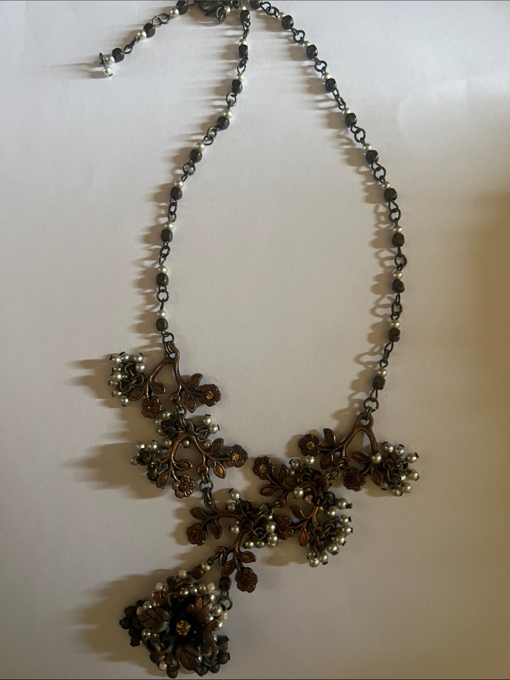 Vintage pearl and brass tone necklace